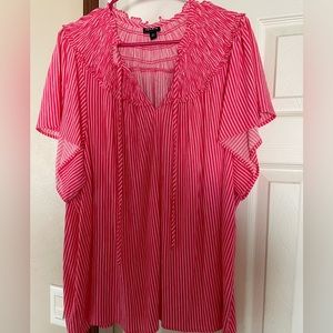 New never worn Torrid shirt